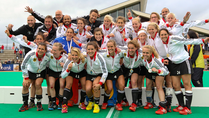 中超16队平均投入不足2亿，中足联节流难救联赛，专家呼吁多渠道开源